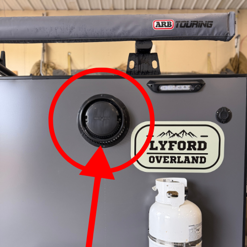 Side Wall Max Fan W/ Light
